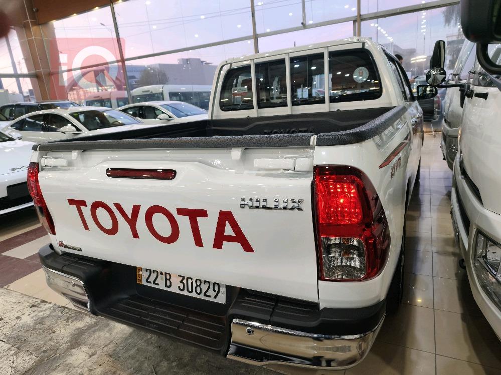 تۆیۆتا هایلۆکس